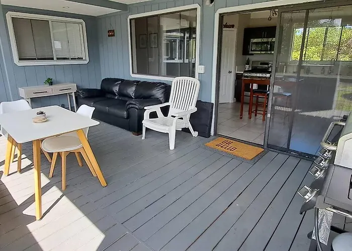 Monstera Bungalow, Spacious, King Bed, Big Kitchen